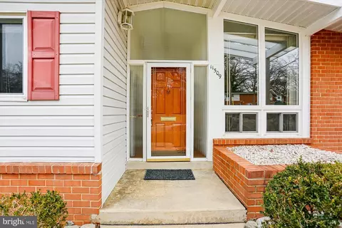 11509 Lamberton Ct, Wheaton, MD 20902 photo 2