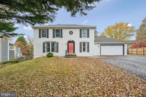 8551 Calypso Ln, Gaithersburg, MD 20879