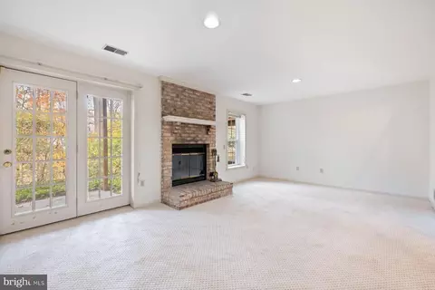 Living - 11425 Oak Leaf Dr, Silver Spring, MD 20901 photo 4 of 6
