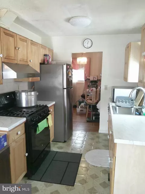 Kitchen - 12300 Downer Dr, Silver Spring, MD 20906 photo 1 of 1
