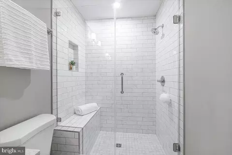 Bath - 901 Hobbs Dr, Silver Spring, MD 20904 photo 3 of 5