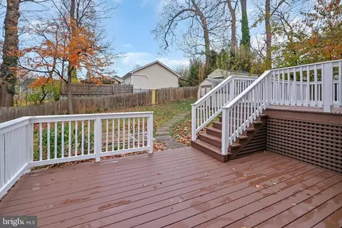 Exterior - 4205 Ferrara Dr, Silver Spring, MD 20906 photo 5 of 7