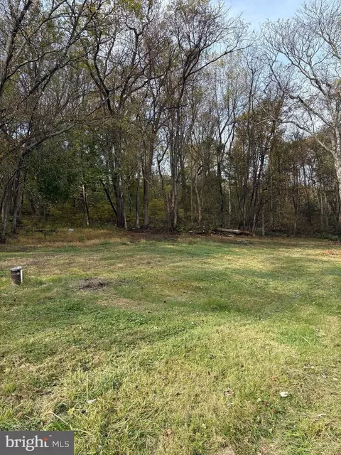 19150 Martinsburg Rd, Dickerson, MD 20842