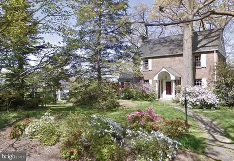4229 Franklin St, Kensington, MD 20895