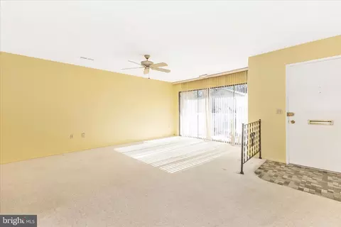 Living - 3116 Adderley Ct #245C, Silver Spring, MD 20906 photo 3 of 8