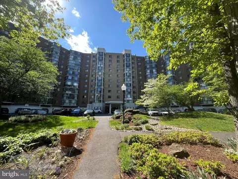15101 Interlachen Dr #1-614, Silver Spring, MD 20906