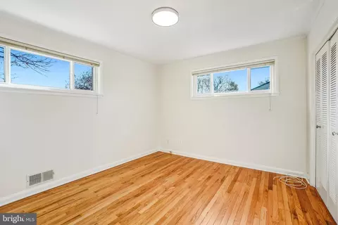 509 University Blvd W, Silver Spring, MD 20901 photo 10