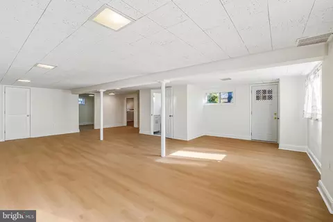 509 University Blvd W, Silver Spring, MD 20901 photo 14