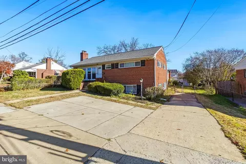 509 University Blvd W, Silver Spring, MD 20901 photo 2