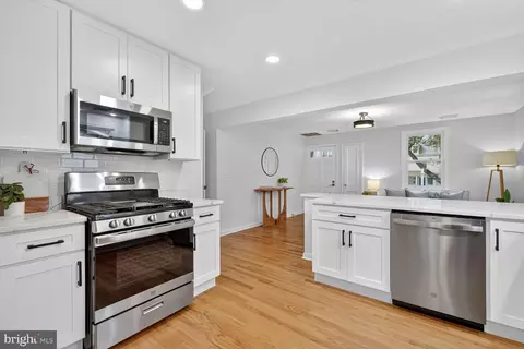 Kitchen - 10238 Capitol View Ave, Silver Spring, MD 20910 photo 3 of 3