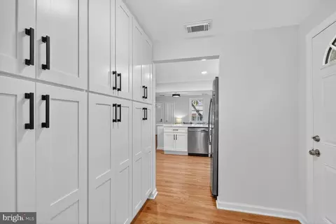 Entry Way - 10238 Capitol View Ave, Silver Spring, MD 20910 photo 1 of 1