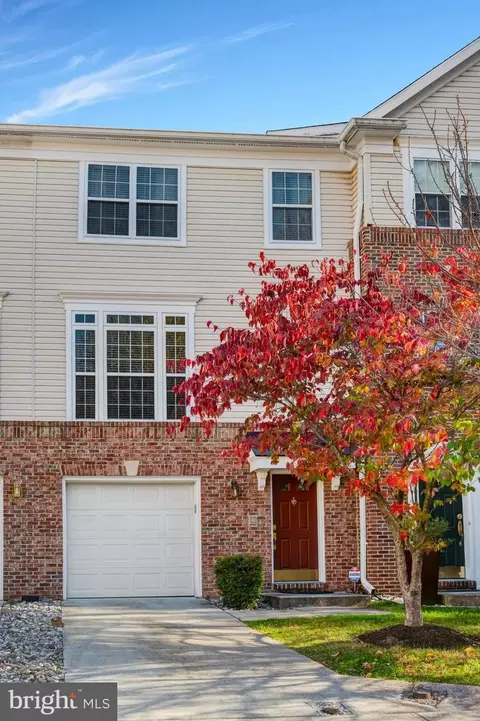 11022 Hemingway Ct, Silver Spring, MD 20902