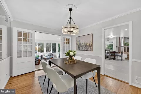 11500 Deborah Dr, Potomac, MD 20854
