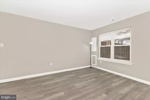 Living - 2861 Shepperton Ter, Silver Spring, MD 20904 photo 3 of 7