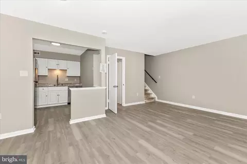Living - 2861 Shepperton Ter, Silver Spring, MD 20904 photo 5 of 7