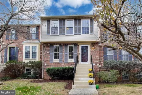 884 Flagler Dr, Gaithersburg, MD 20878
