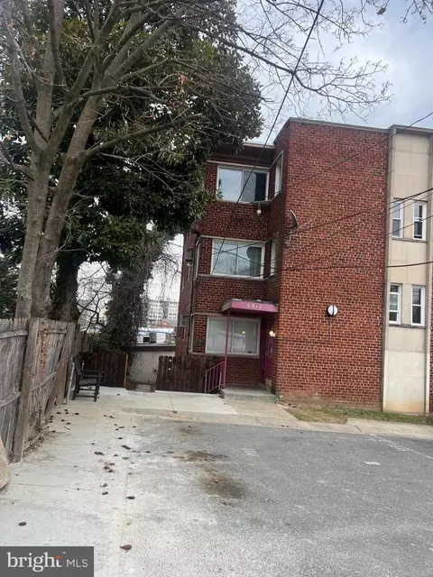 8817 Glenville Rd, Silver Spring, MD 20901 photo 2