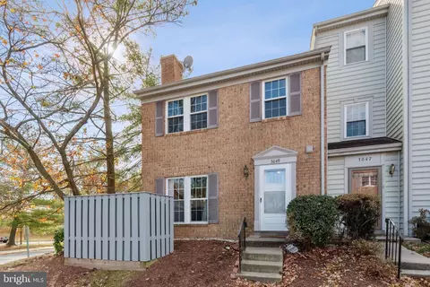 3049 Piano Ln #17, Silver Spring, MD 20904