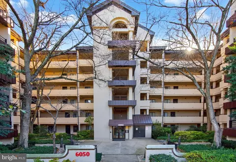 6050 California Cir #108, Rockville, MD 20852