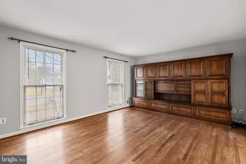 Living - 14308 Ansted Rd, Silver Spring, MD 20905 photo 2 of 8