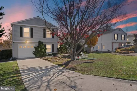 14833 Rocking Spring Dr, Rockville, MD 20853