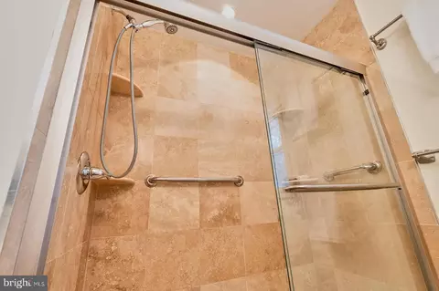 Bath - 1912 Pagebrook Rd, Silver Spring, MD 20903 photo 2 of 5
