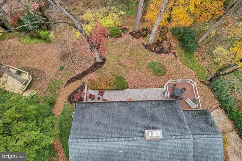 Exterior - 1912 Pagebrook Rd, Silver Spring, MD 20903 photo 7 of 10