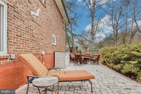 Exterior - 1912 Pagebrook Rd, Silver Spring, MD 20903 photo 2 of 10