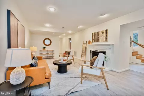 Living - 1912 Pagebrook Rd, Silver Spring, MD 20903 photo 6 of 7