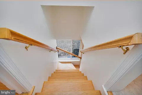 Entry Way - 1912 Pagebrook Rd, Silver Spring, MD 20903 photo 1 of 4
