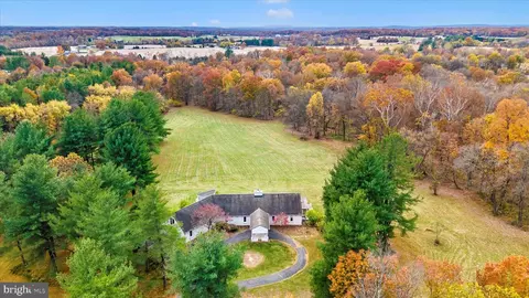 18820 Wasche Rd, Dickerson, MD 20842
