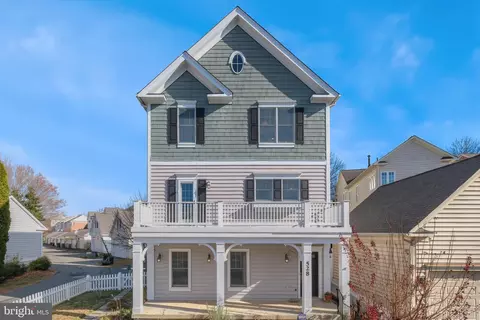 528 Market Mews E, Gaithersburg, MD 20878