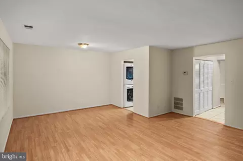 Other - 17500 Hoskinson Rd, Poolesville, MD 20837 photo 2 of 11