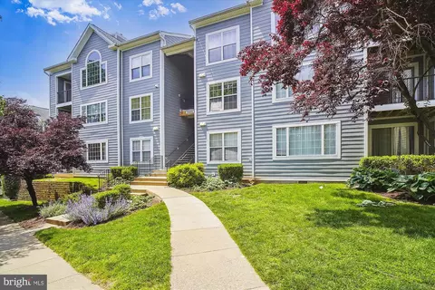 20406 Shore Harbour Dr #4-F, Germantown, MD 20874