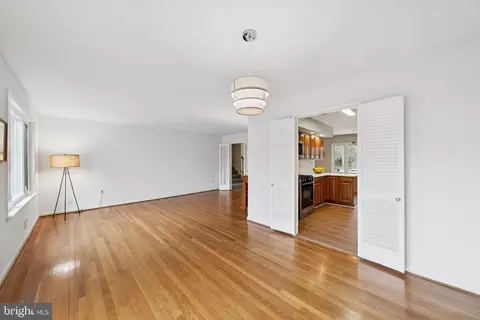 Living - 2404 Blue Valley Dr, Silver Spring, MD 20904 photo 3 of 5