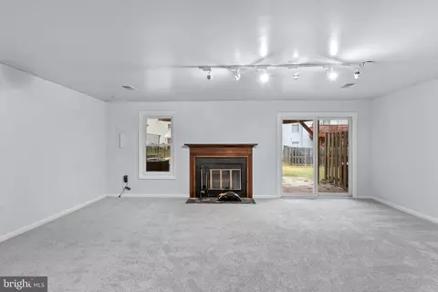 13132 Kara Ln, Silver Spring, MD 20904 photo 23