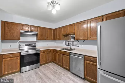 13132 Kara Ln, Silver Spring, MD 20904 photo 12