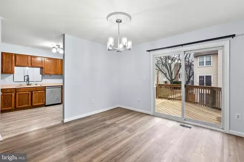 13132 Kara Ln, Silver Spring, MD 20904 photo 8
