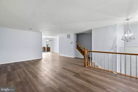 13132 Kara Ln, Silver Spring, MD 20904 photo 6