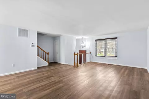 13132 Kara Ln, Silver Spring, MD 20904 photo 5