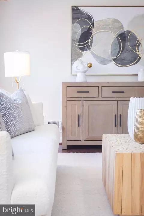 Living - 3945 Wendy Ln, Silver Spring, MD 20906 photo 2 of 4