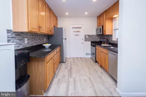 Entry Way - 3945 Wendy Ln, Silver Spring, MD 20906 photo 1 of 6