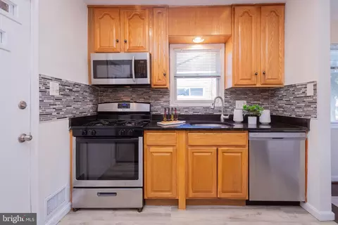 Kitchen - 3945 Wendy Ln, Silver Spring, MD 20906 photo 2 of 2