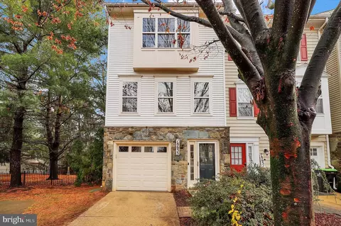 18633 Village Fountain Dr, Germantown, MD 20874