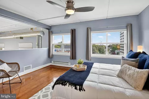 Bedroom - 900 Bonifant St #D, Silver Spring, MD 20910 photo 7 of 8