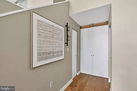 Entry Way - 900 Bonifant St #D, Silver Spring, MD 20910 photo 3 of 4