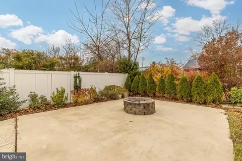 405 Irwin St, Silver Spring, MD 20901 photo 39