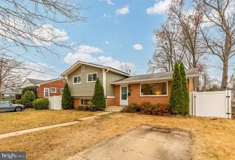 405 Irwin St, Silver Spring, MD 20901 photo 2