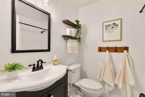 405 Irwin St, Silver Spring, MD 20901 photo 28