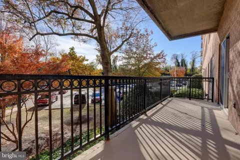Exterior - 1900 Lyttonsville Rd #211, Silver Spring, MD 20910 photo 2 of 6